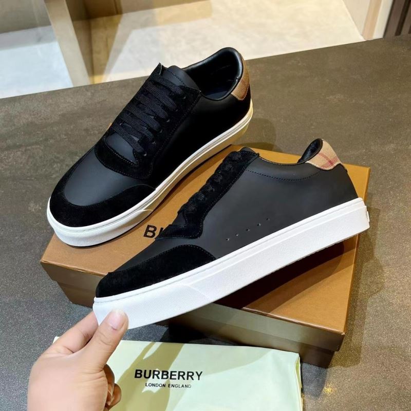 Burberry Low Shoes